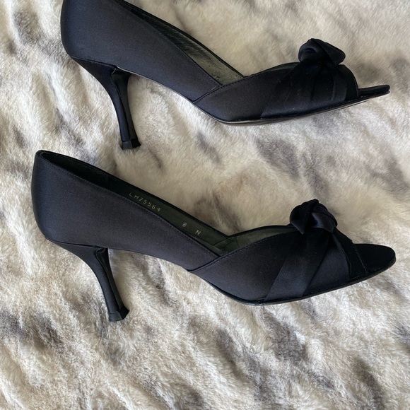 Stuart Weitzman Turku Black Satin Peep Toe Pump - Picture 2 of 10